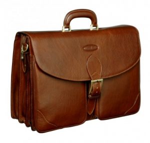 buckle_tan_briefcase_3